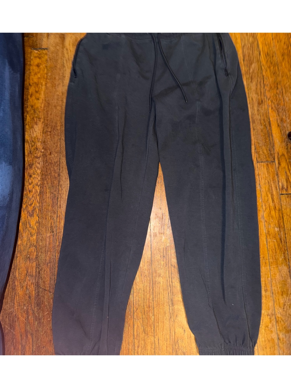 Old Navy Dynamic Perfomance High-Rise Fleece Jogger in Navy Blue